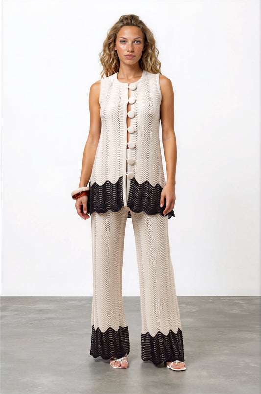 Scallop Trim Knit Set