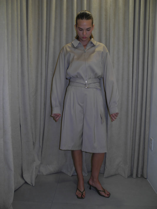Belted Bermuda