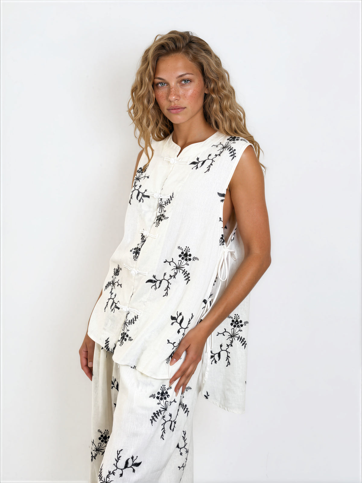 Emb Linen Tunic