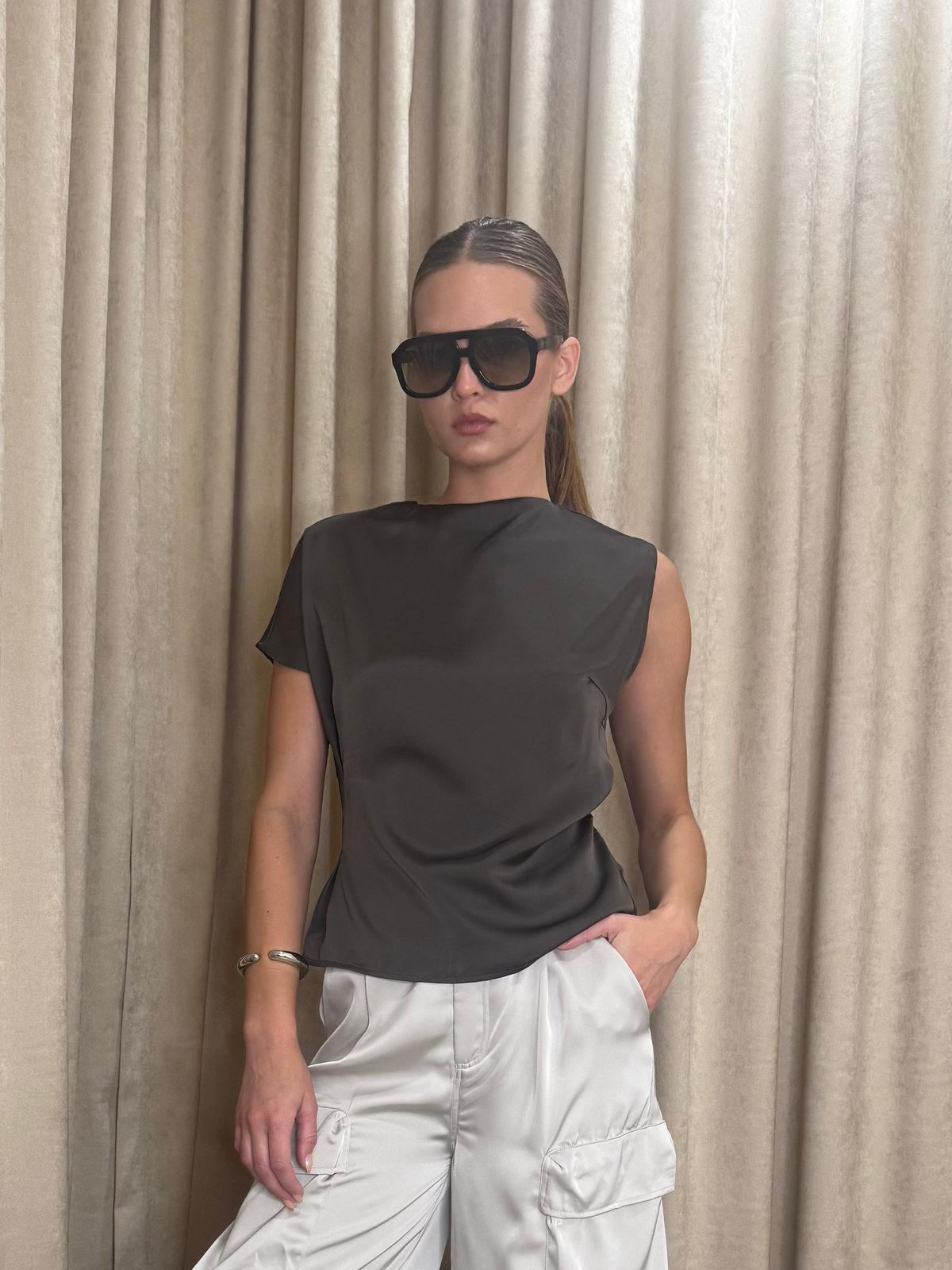 Boatneck top
