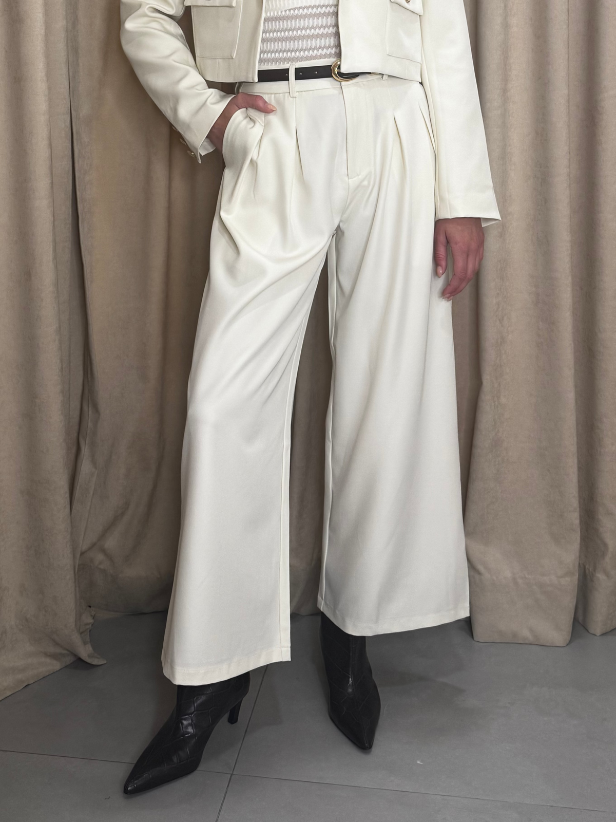 Pleated HW Pant