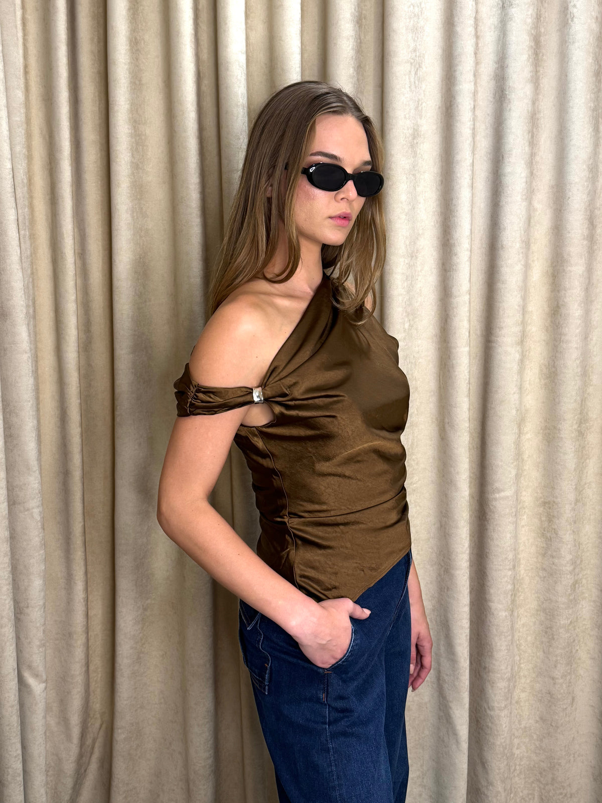Satin Top W/Ring