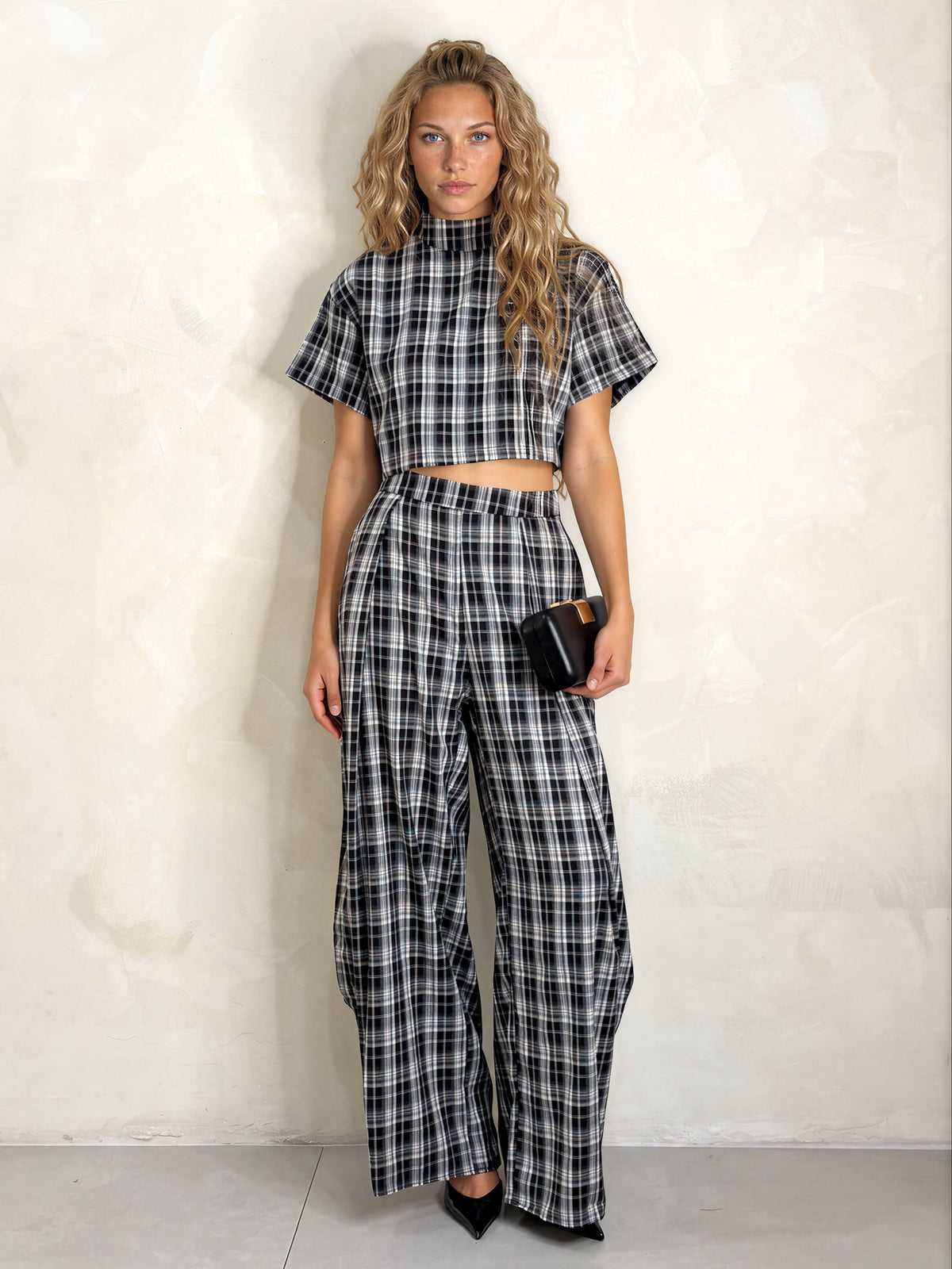 The Fia Plaid Barrel Pant
