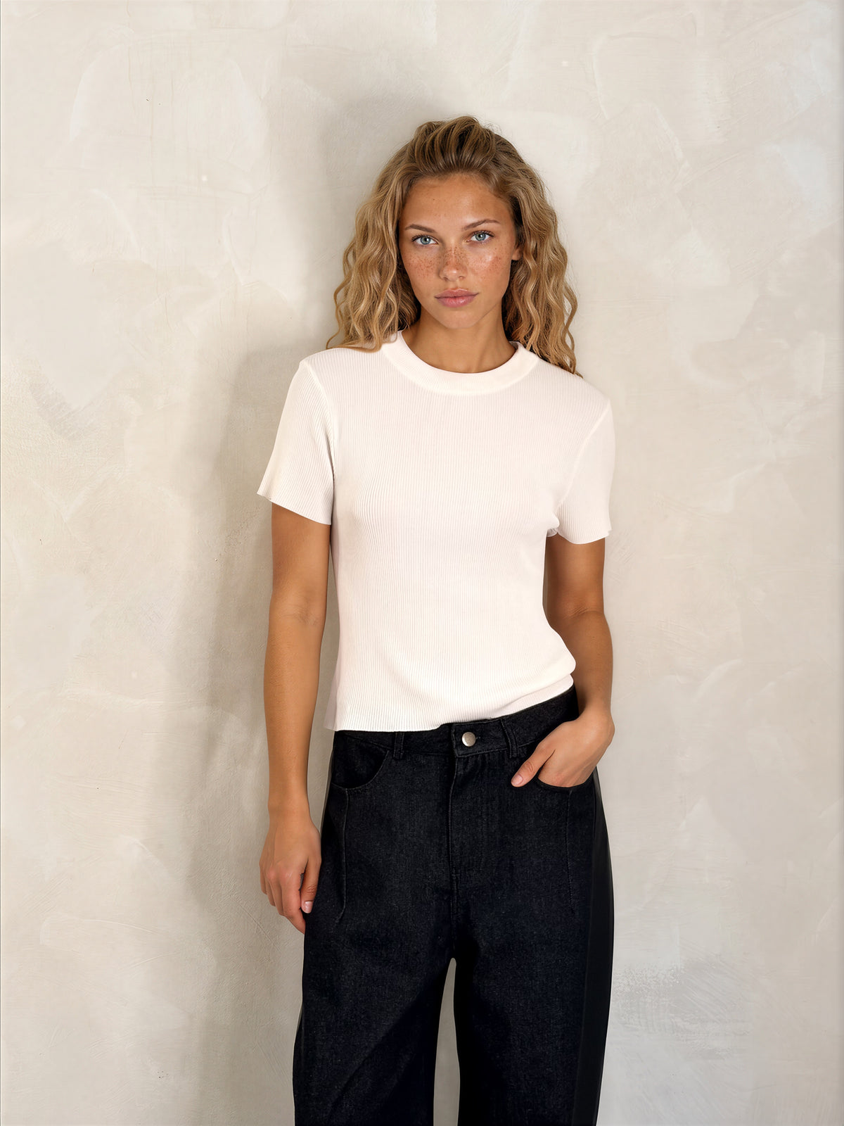 The Lara Baby Tee