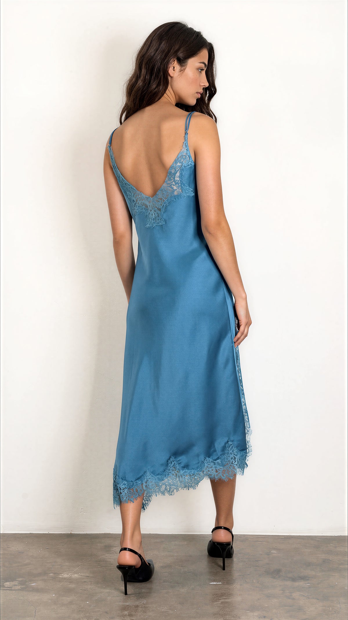 The Etnel Lace Contrast Dress