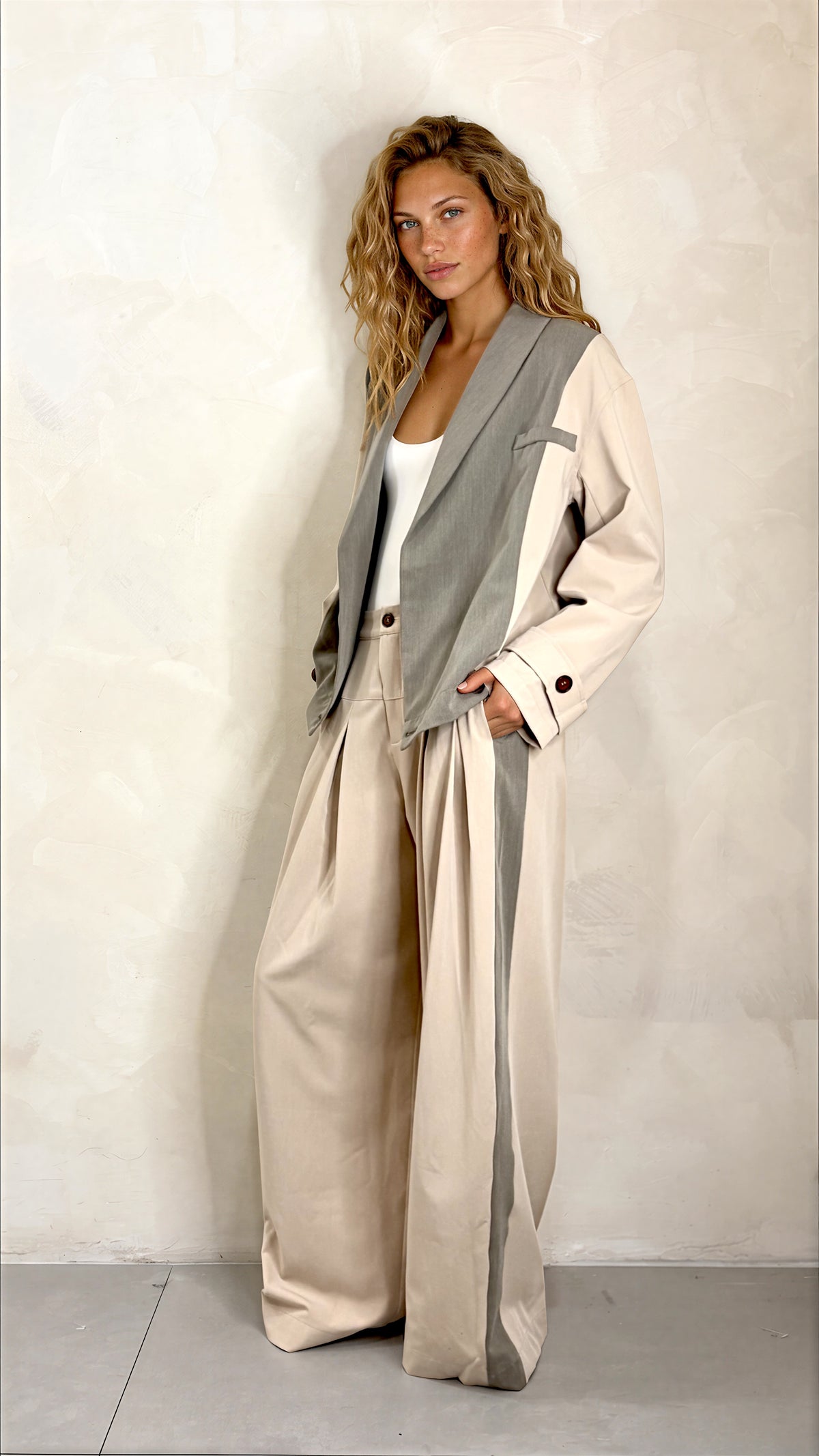 The Sami Pleated Pant