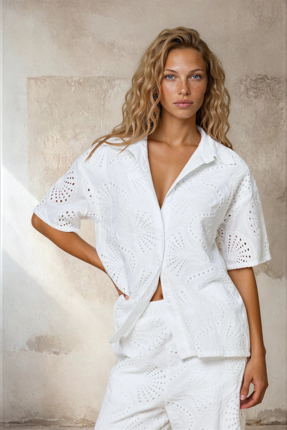 Emb Shell Shirt